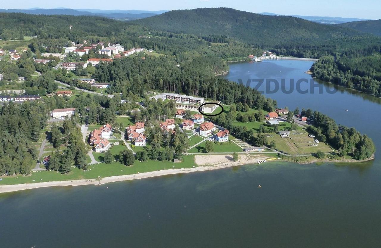 Apartman Lipno A12 Lipno nad Vltavou Exteriör bild