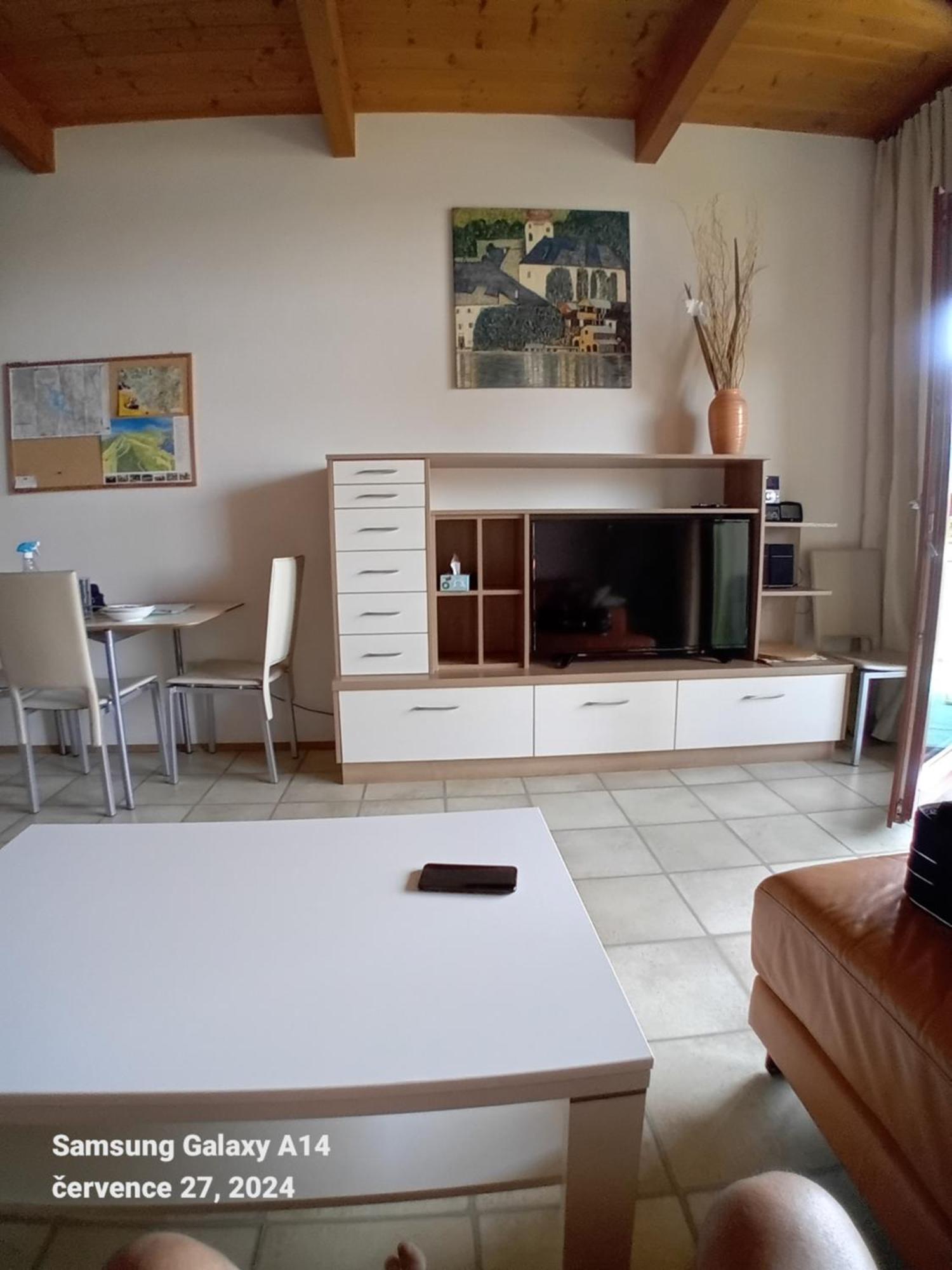 Apartman Lipno A12 Lipno nad Vltavou Exteriör bild